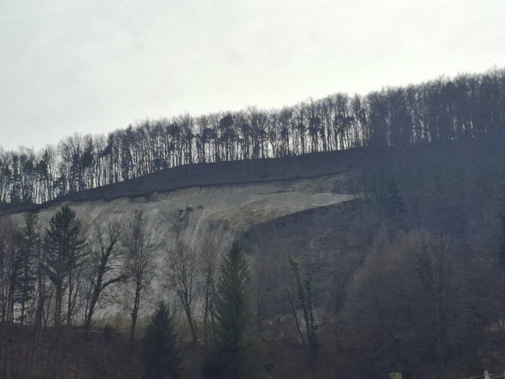 širitev kamnoloma na Brinjevi gori